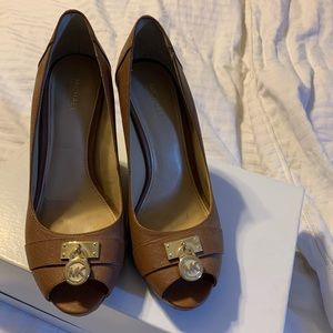 Like new Michael Kors wedges!